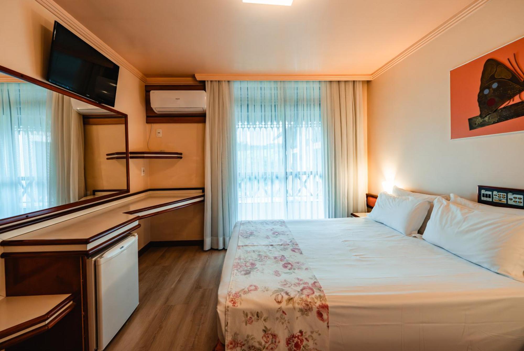Hotel Vila Germanica Piratuba Luaran gambar